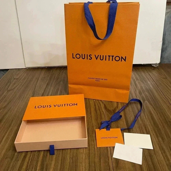 Authentic Louis Vuitton Orange Gift Box, Ribbon, 3” Name Card, and Bag Set - Picture 3 of 16